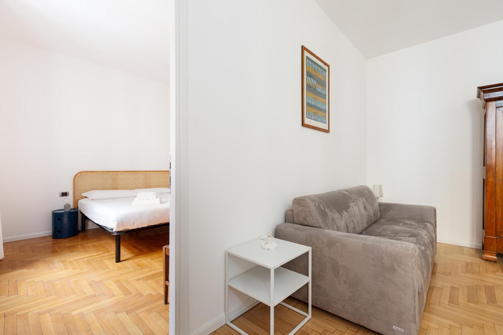 Brera Urban Flat Milan Exterior photo